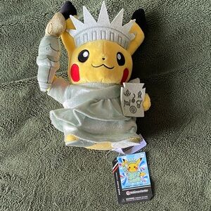 Pokemon Pikachu Liberty Plush - Yellow and Silver